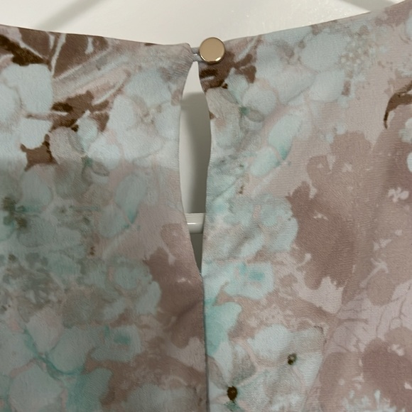 Calvin Klein blouse - Picture 3 of 3